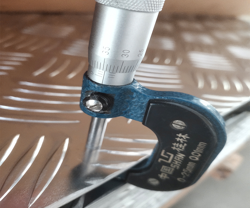 1683877708537523.jpg 五條形花紋板.jpg